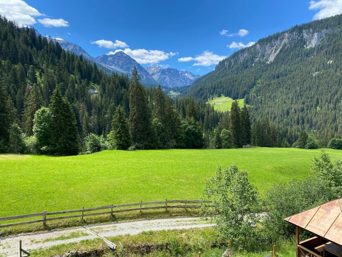 Gasthaus Edelweiss Langwies Εξωτερικό φωτογραφία